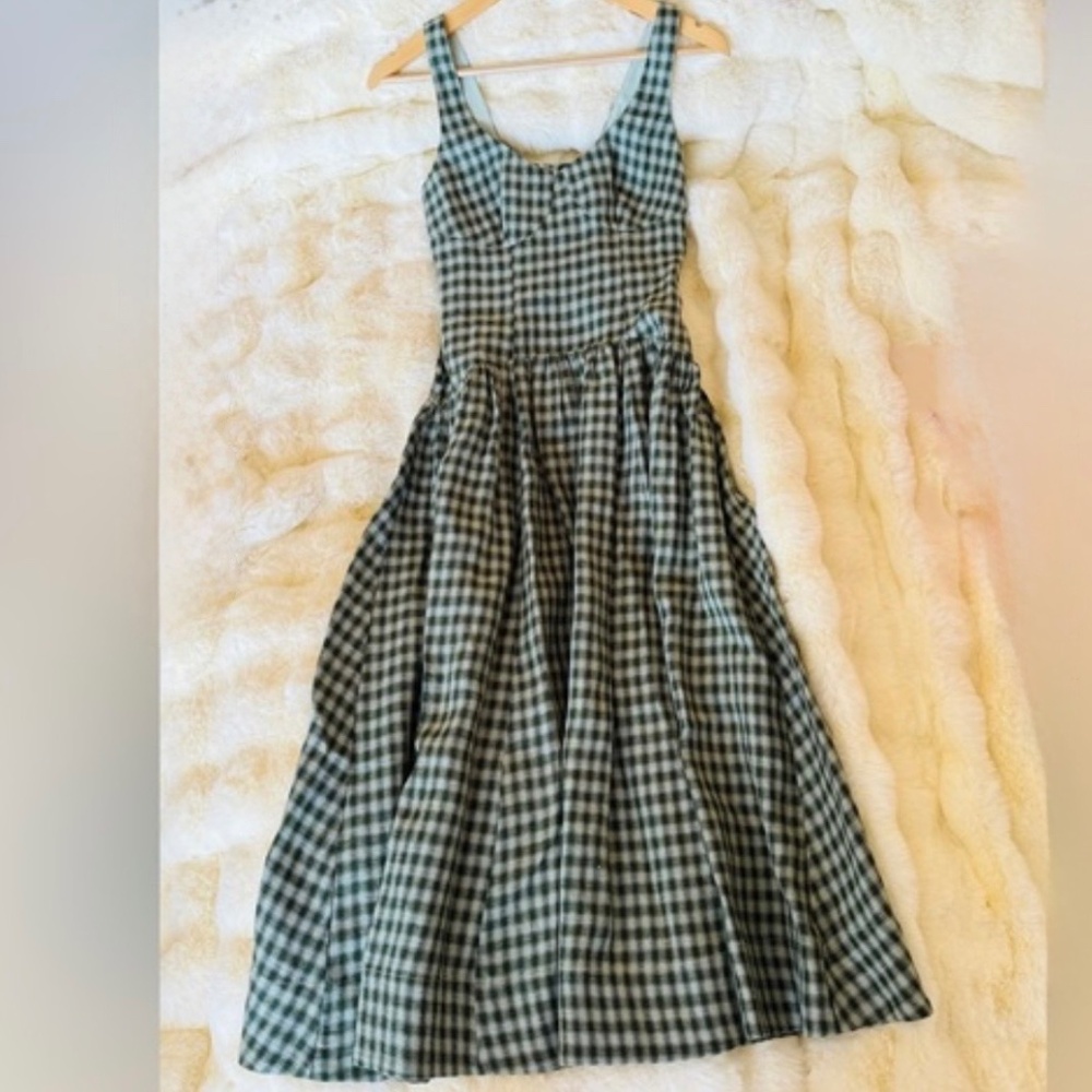 Reformation Roslyn Linen Dress In Cactus Check, brand new, never worn, no flaws.